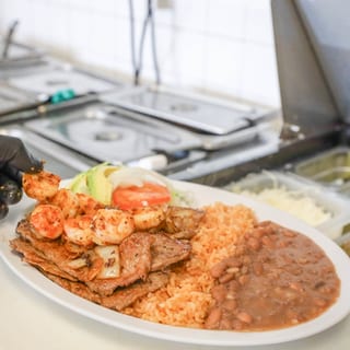 Asada and Shrimp Plate